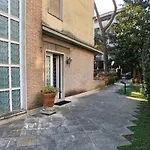 Villa Alliata Bronner